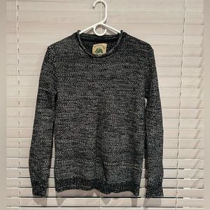 Men’s sweater